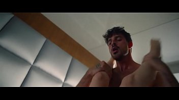 Youtube filmes sexo gostosa dando na embarcação de luxo